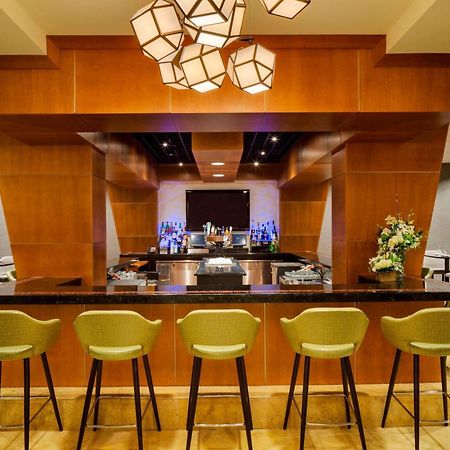 Courtyard By Marriott Boston Logan Airport Hotell Eksteriør bilde
