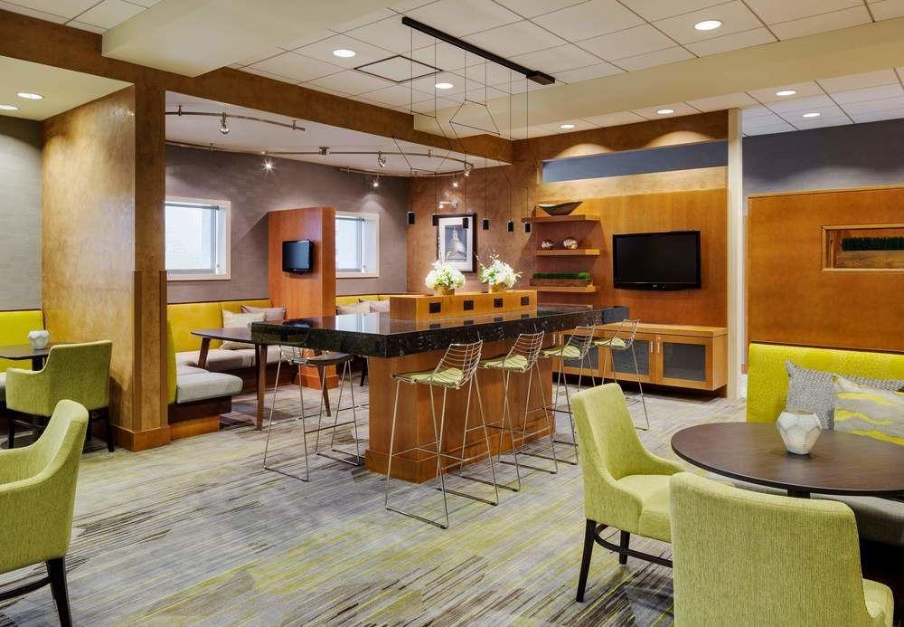 Courtyard By Marriott Boston Logan Airport Hotell Eksteriør bilde