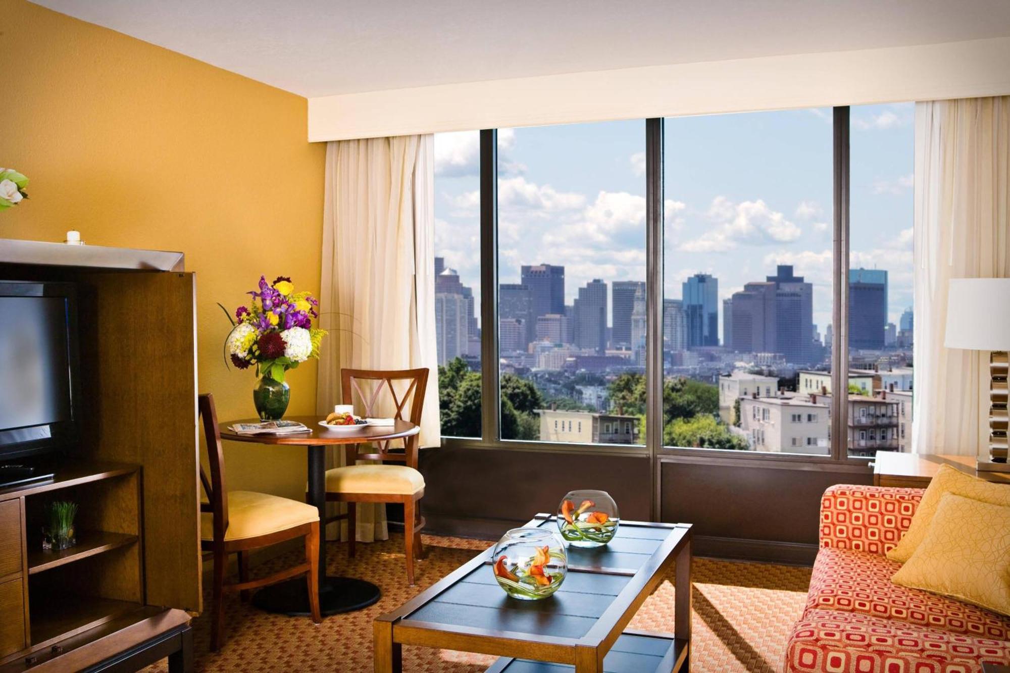 Courtyard By Marriott Boston Logan Airport Hotell Eksteriør bilde