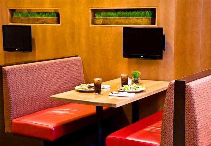 Courtyard By Marriott Boston Logan Airport Hotell Eksteriør bilde