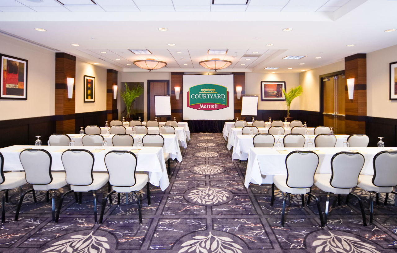 Courtyard By Marriott Boston Logan Airport Hotell Eksteriør bilde